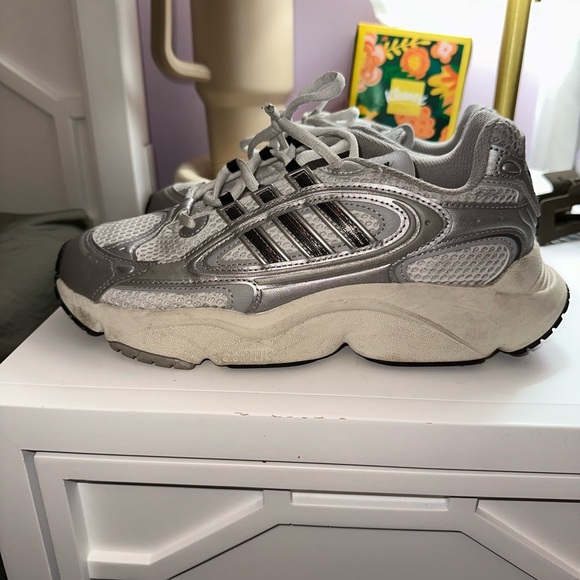 adidas Originals Ozmillen - Picture 2 of 6